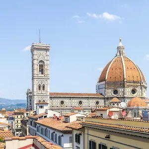 Corte Calzaiuoli Elegant Florence